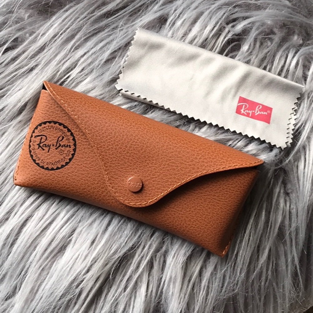 Ray-Ban case - Picture 2 of 3